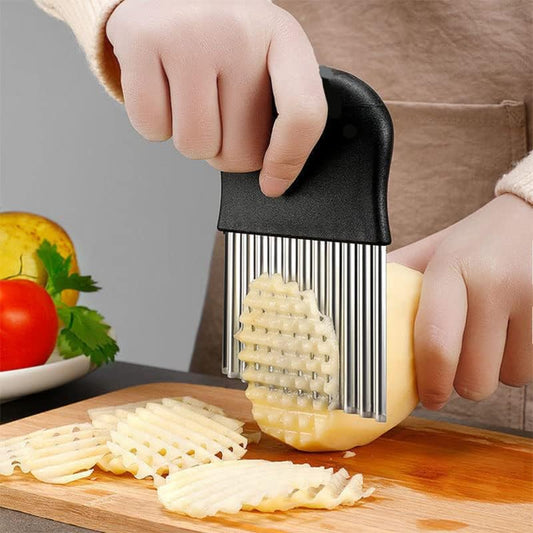 Large Crinkle Cutter - French Fry Slicer - Potato Knife Cutter Fruit Vegetable Wavy Chopper - Knife Stainless Steel Blade Cutting Tool (1 Pack)