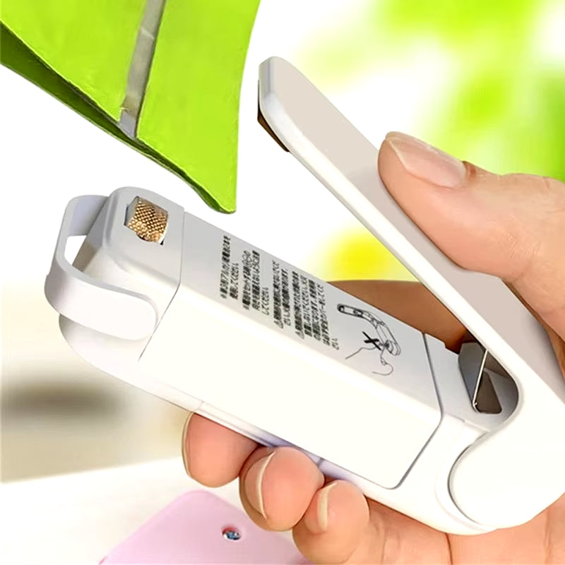 Mini Snack Sealer Small Household Bag Sealer Portable Hand Pressure Heat Sealer Plastic Bag Sealer