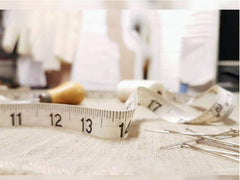 Soft Tape Measure Double Scale Body Sewing Flexible Tailor Craft Vinyl Ruler for Weight Loss Medical Body Measurement, Has Centimetre Scale on Reverse Side 60-Inch（White）