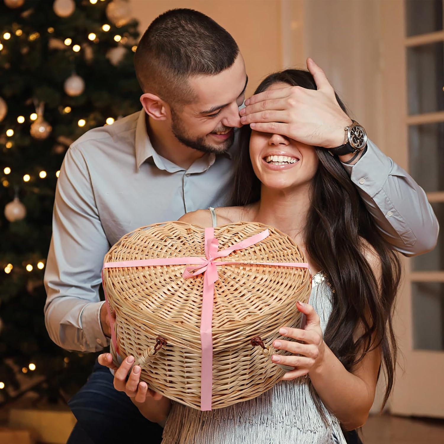 Glam Heart Picnic Basket
